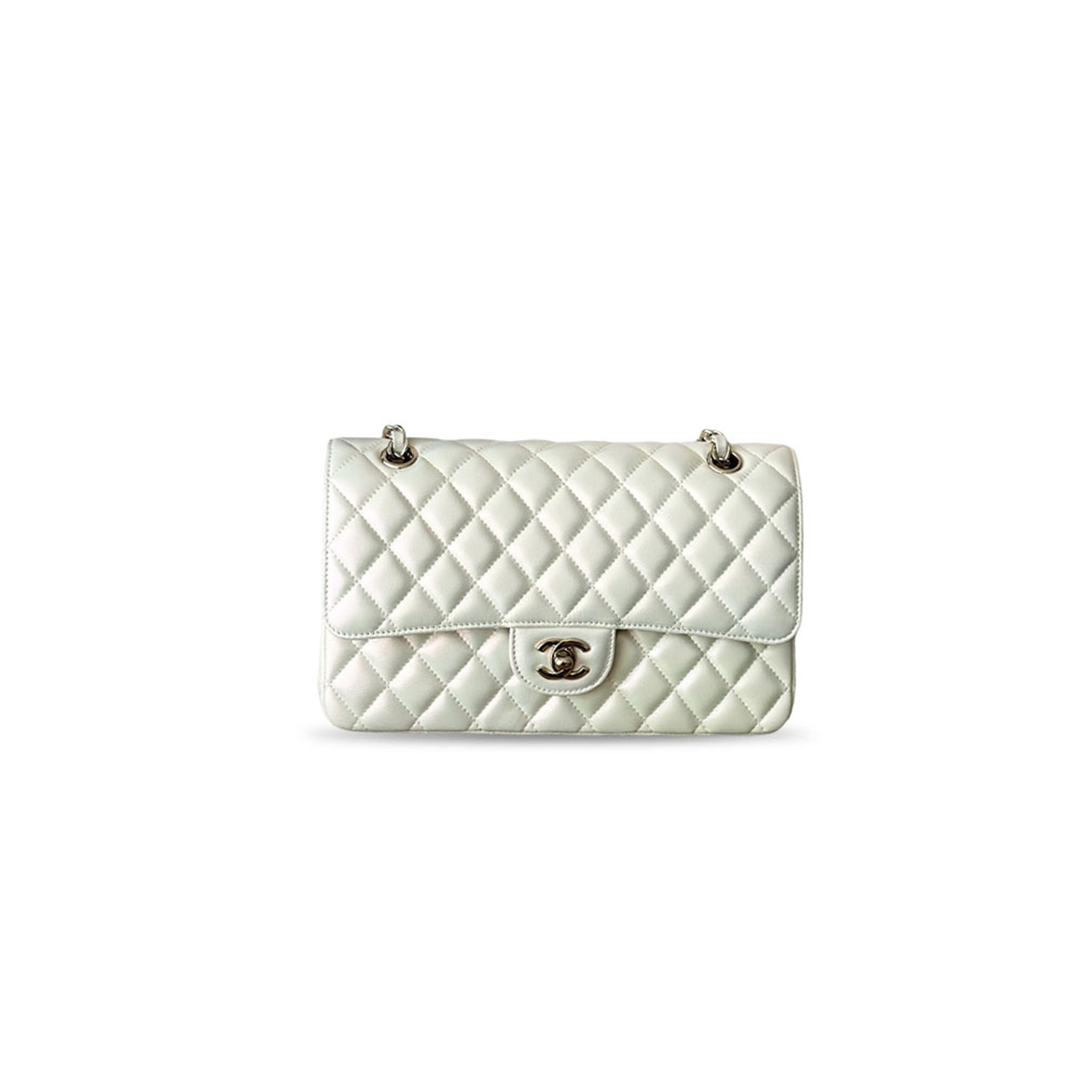 Ch**el iridescent calfskin quilted medium double flap white (25*15*7cm)